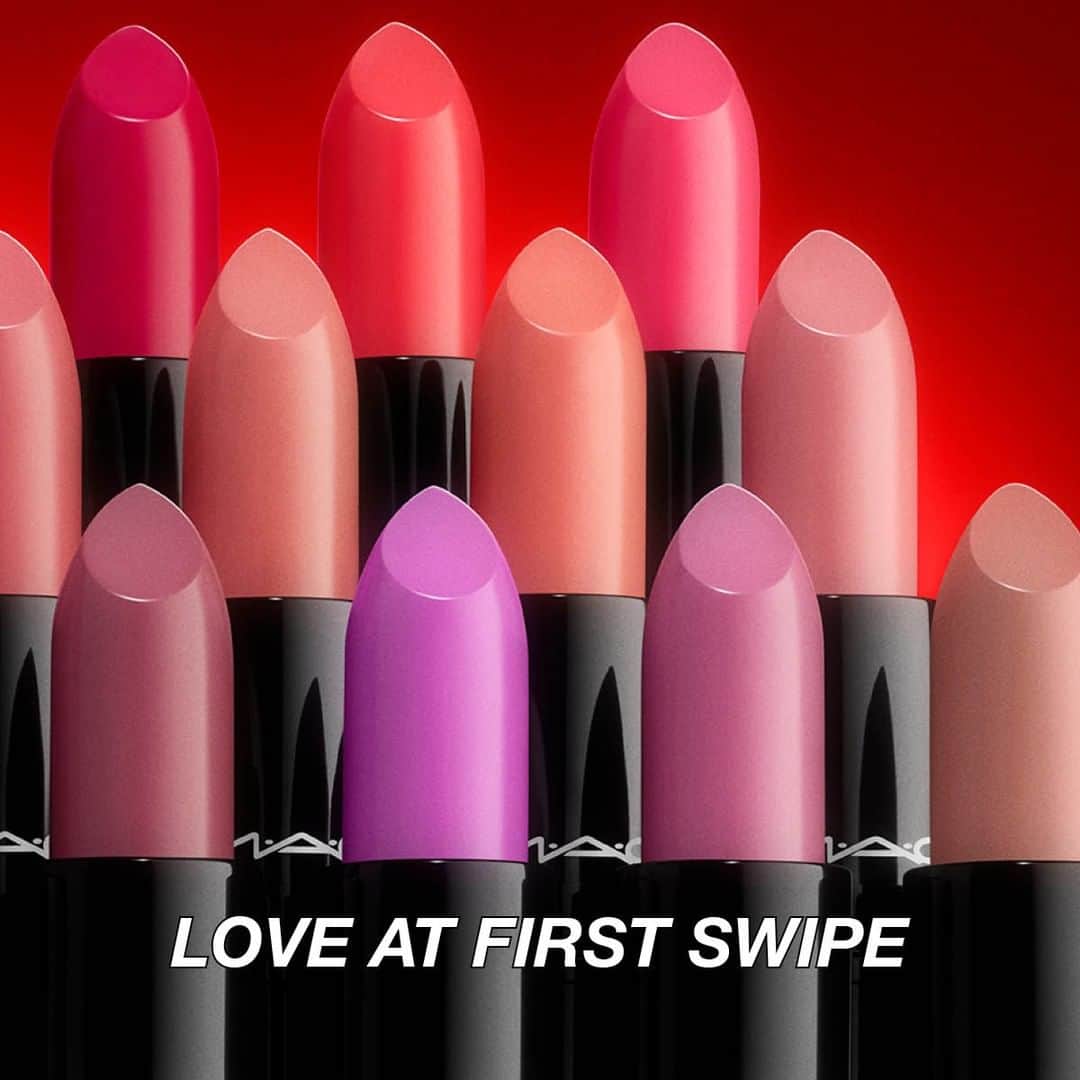 メイクアップアートコスメティックスさんのインスタグラム写真 - (メイクアップアートコスメティックスInstagram)「We’re ready to say those three little words: Love Me Lipstick. Fall in love at first swipe with powerful, satin-soft colour and all-day moisture in a new argan oil-infused formula. #MACLoveMe」8月2日 0時05分 - maccosmetics