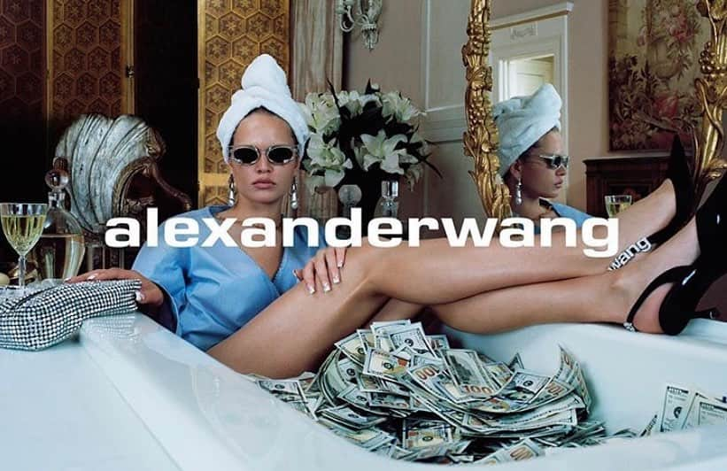 Mei Kawajiriさんのインスタグラム写真 - (Mei KawajiriInstagram)「#Repost @alexanderwangny  Keep your friends close and your funds closer. - @annaewers stars in #TheWangHustle to kick off Collection 2 2019.」8月2日 0時22分 - nailsbymei