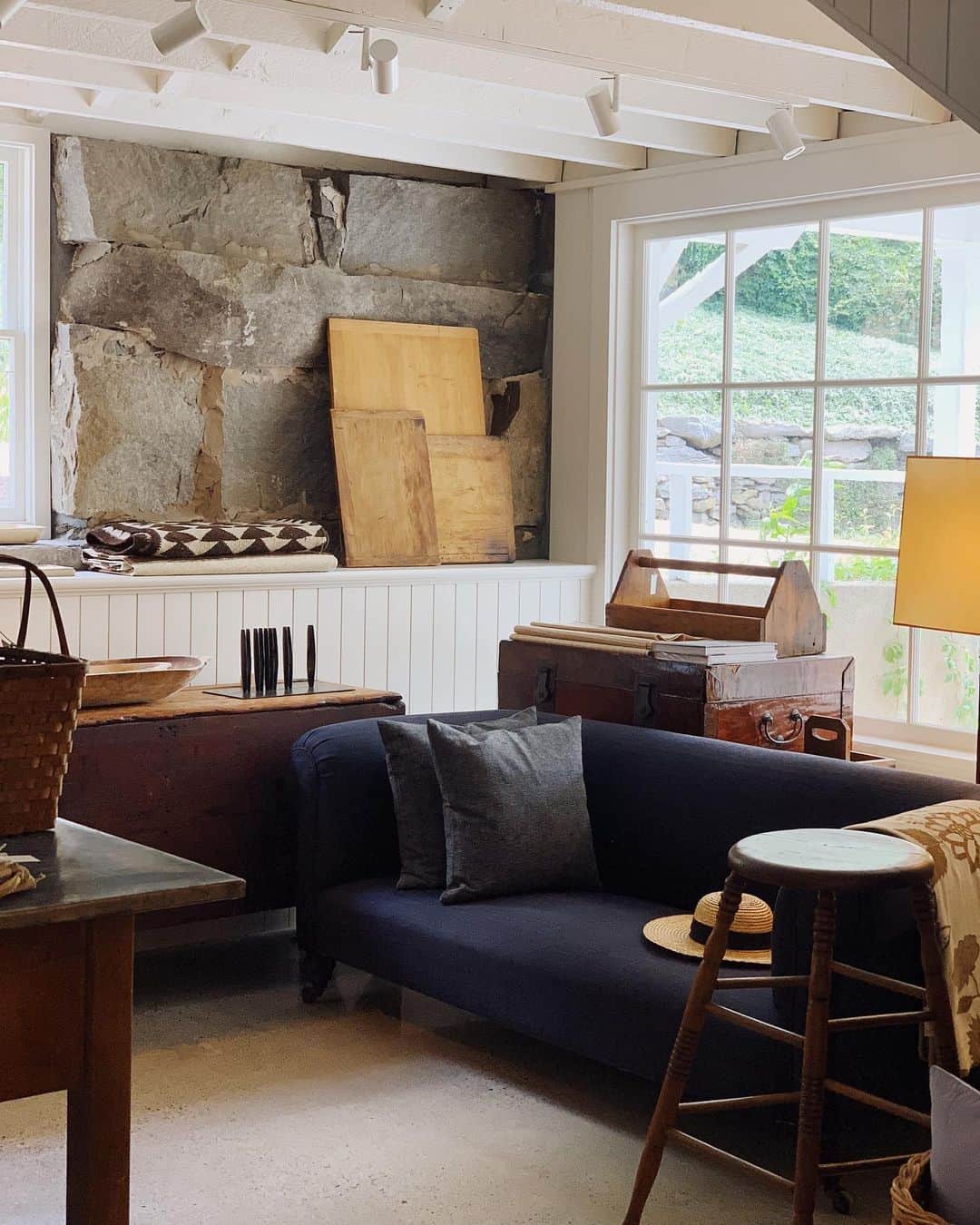 のインスタグラム：「anything but plain, the new @plaingoodsshop is a true sight for sore eyes. highly recommend a detour if you’re heading anywhere remotely upstate. be ready to want *everything*. 👀👀👀」