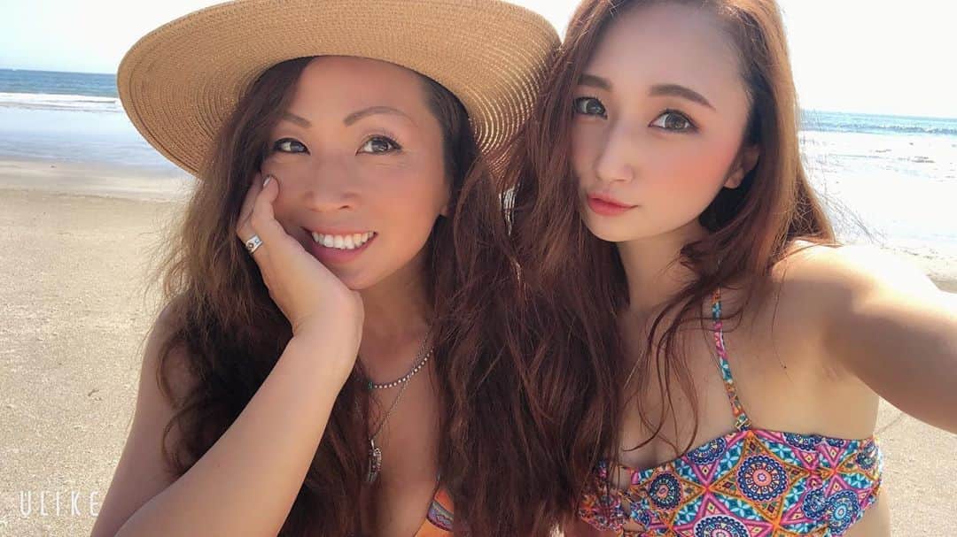 及川真珠さんのインスタグラム写真 - (及川真珠Instagram)「🌊🏄‍♀️ . 久し振りにママと ママの友達と 入水〜〜🥰🥰🥰 . #mam #sea #🏄‍♀️ #菖蒲田浜 #七ヶ浜 #model #girl #me #サーフィン #ボディボード #bb #family」8月2日 1時15分 - manami_0720_m