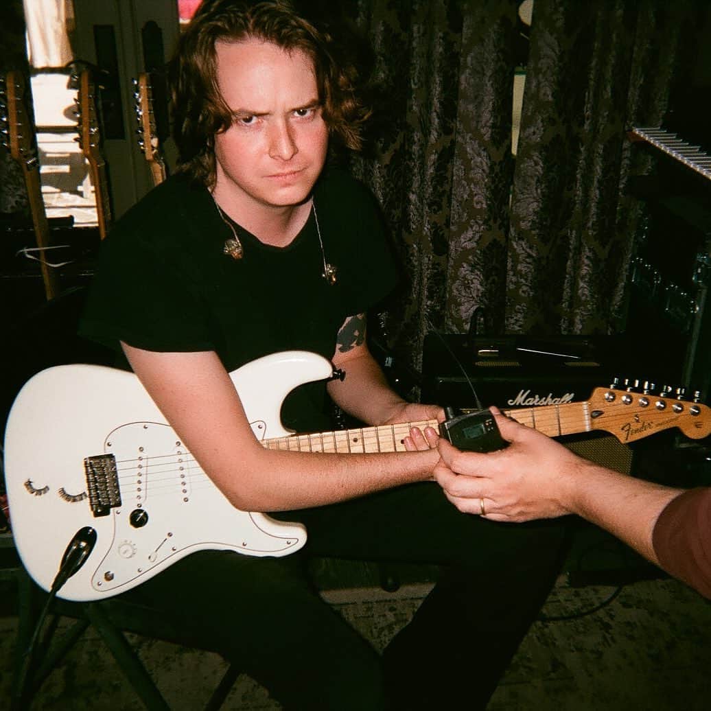 HEY VIOLETのインスタグラム：「one angery boiiii」