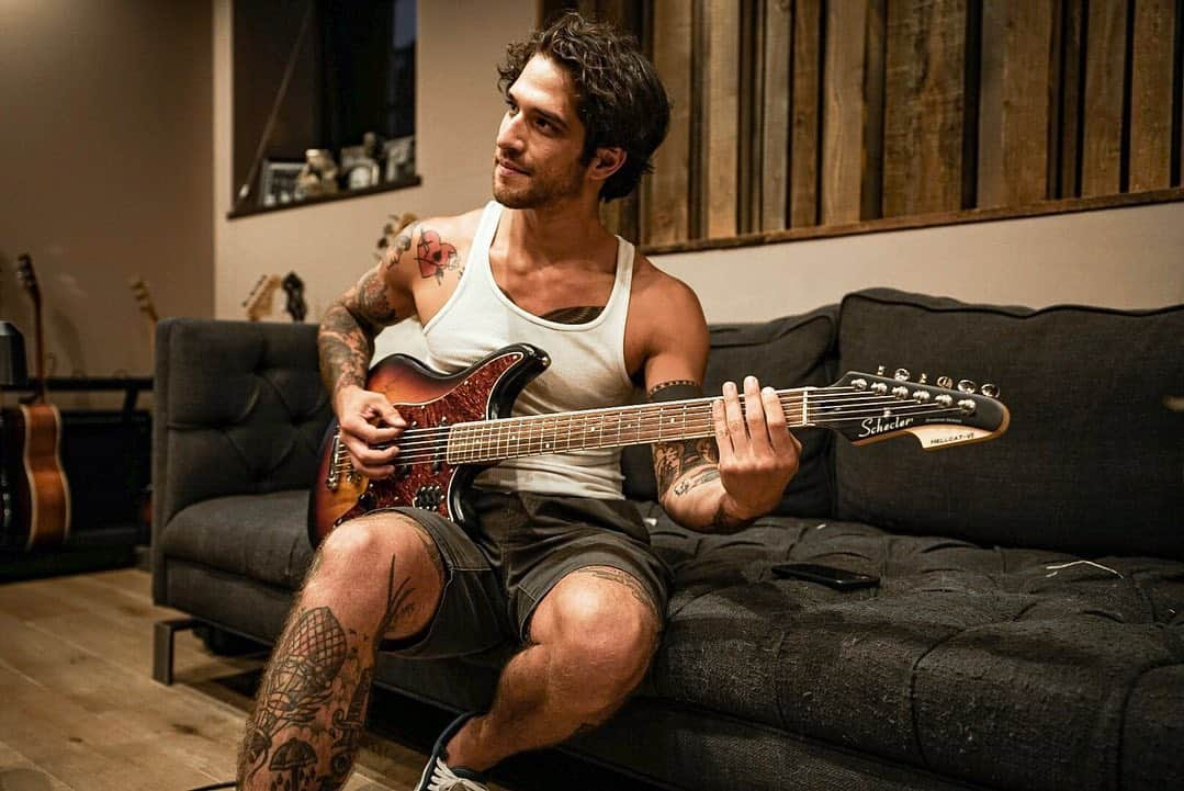 タイラー・ポジーさんのインスタグラム写真 - (タイラー・ポジーInstagram)「The scent of a woman. Five North」8月2日 3時04分 - tylerposey58