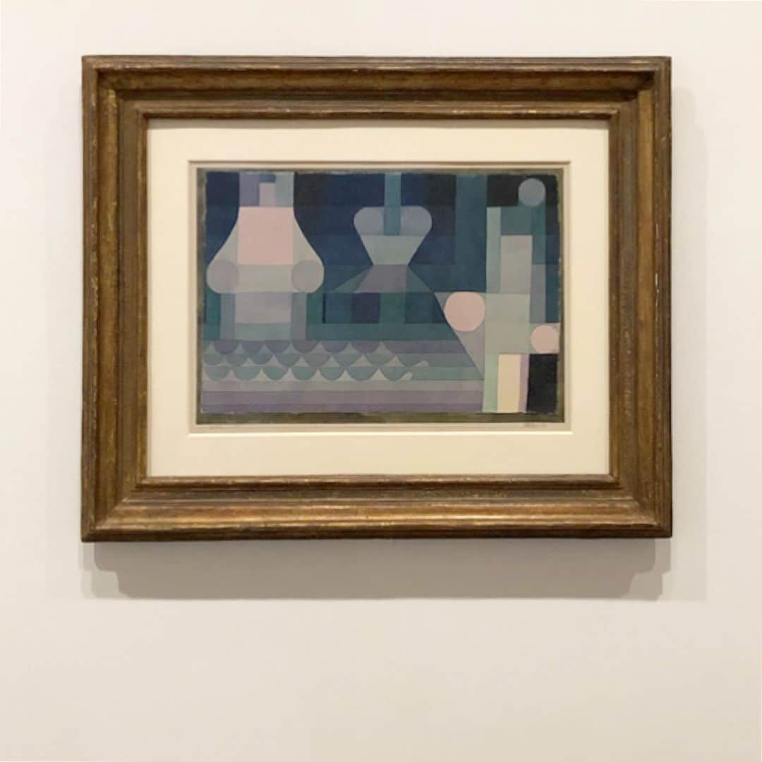 岡田育さんのインスタグラム写真 - (岡田育Instagram)「A palace, of mind, better calm than the real one. #berggruenmuseum #paulklee #paulcezanne #pablopicasso . . おそらく古くは眼前に残る宮殿の敷地内で、現在は個人美術館で、大変な時代もあったろうに、今は穏やかに静かに「何の問題もない」という空気が流れているの、豊かでした。 #ベルクグリュン美術館 . . #berlin #charlottenburgpalace #charlottenburg #ベルリン」8月2日 3時21分 - okadaic