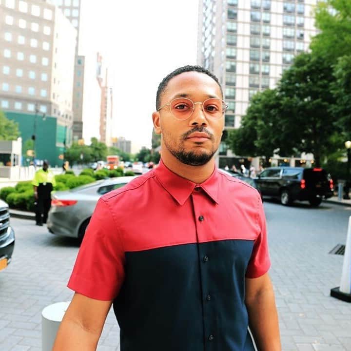 ペリーエリスのインスタグラム：「@romeomiller was spotted out in New York City wearing our Total Stretch Color Block Shirt. #PerryEllis #LifeReadySince1976 #repost」