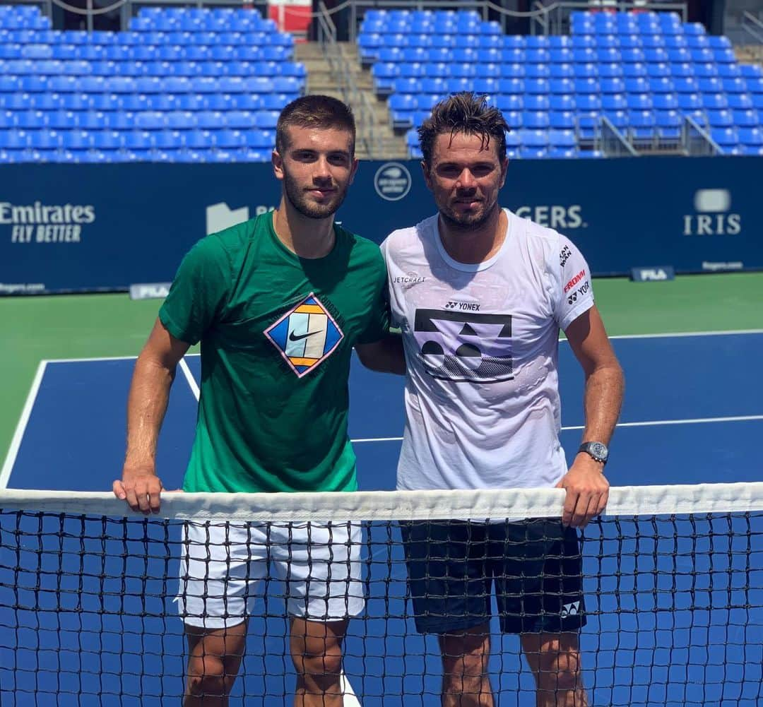 スタニスラス・ワウリンカさんのインスタグラム写真 - (スタニスラス・ワウリンカInstagram)「Great to be back on the court in Montreal, first practice with @bornacoric ✅💪🏻🎾💥💦 ! #montreal #practice #hardwork #trusttheprocess」8月2日 3時26分 - stanwawrinka85