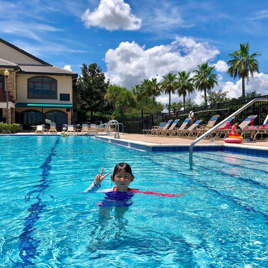 フロリダさえさなさんのインスタグラム写真 - (フロリダさえさなInstagram)「日本も暑かったけど、Florida の太陽もヤバイ☀️🌴✨」8月2日 3時55分 - saesanafamily