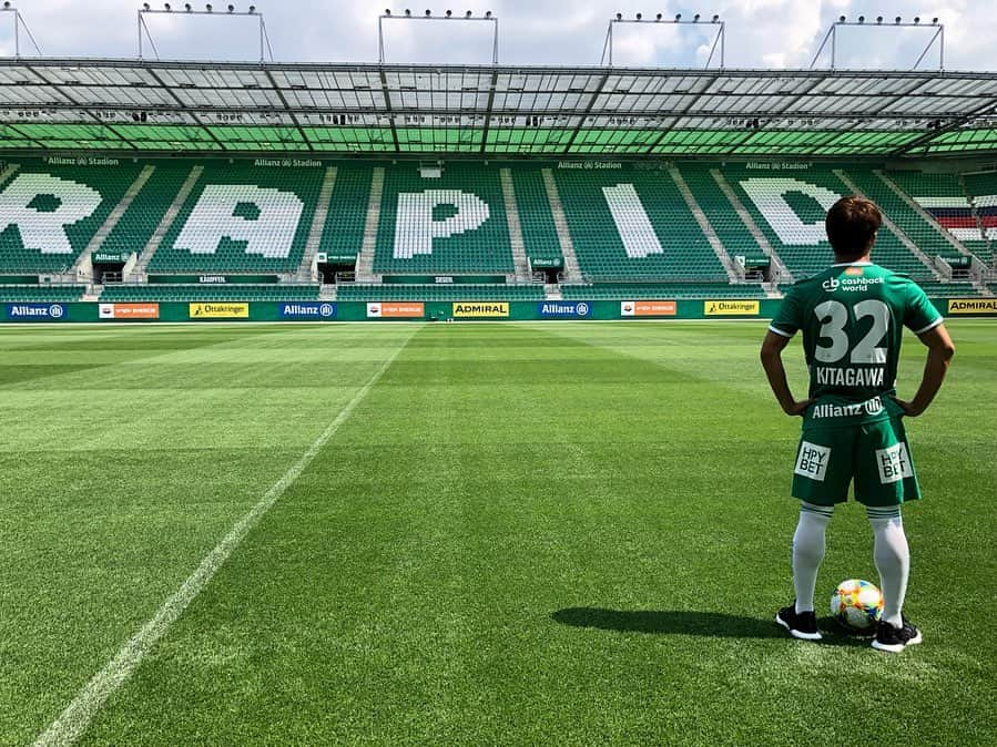 北川航也さんのインスタグラム写真 - (北川航也Instagram)「. 💚🇦🇹🇯🇵👍 . #SKRapid #skrapid1899  #koyakitagawa #32」8月2日 4時14分 - koya_kitagawa_23