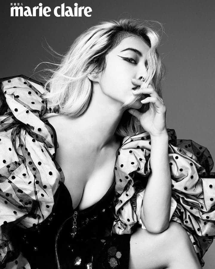 ジョリン・ツァイのインスタグラム：「@marieclairetw @damon_baker」