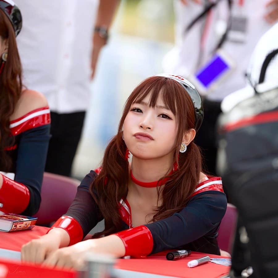 日比ゆりのインスタグラム：「✩ 明日からGT富士🗻✨ 熱中症きをつけようね🐟🐟 . #supergt #sgt #fuji #fsw #modulo #honda #nsx #racequeen #rq #japanesegirl #34 #❤️ #🖤」