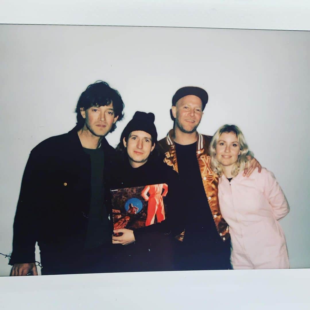 コートニー・バーネットのインスタグラム：「Happy album release day to @jadeimagineband Basic Love!!! 💘💘💘💘💘💘💘💘💘💘💘💘💘💘 out now on @milkrecords」