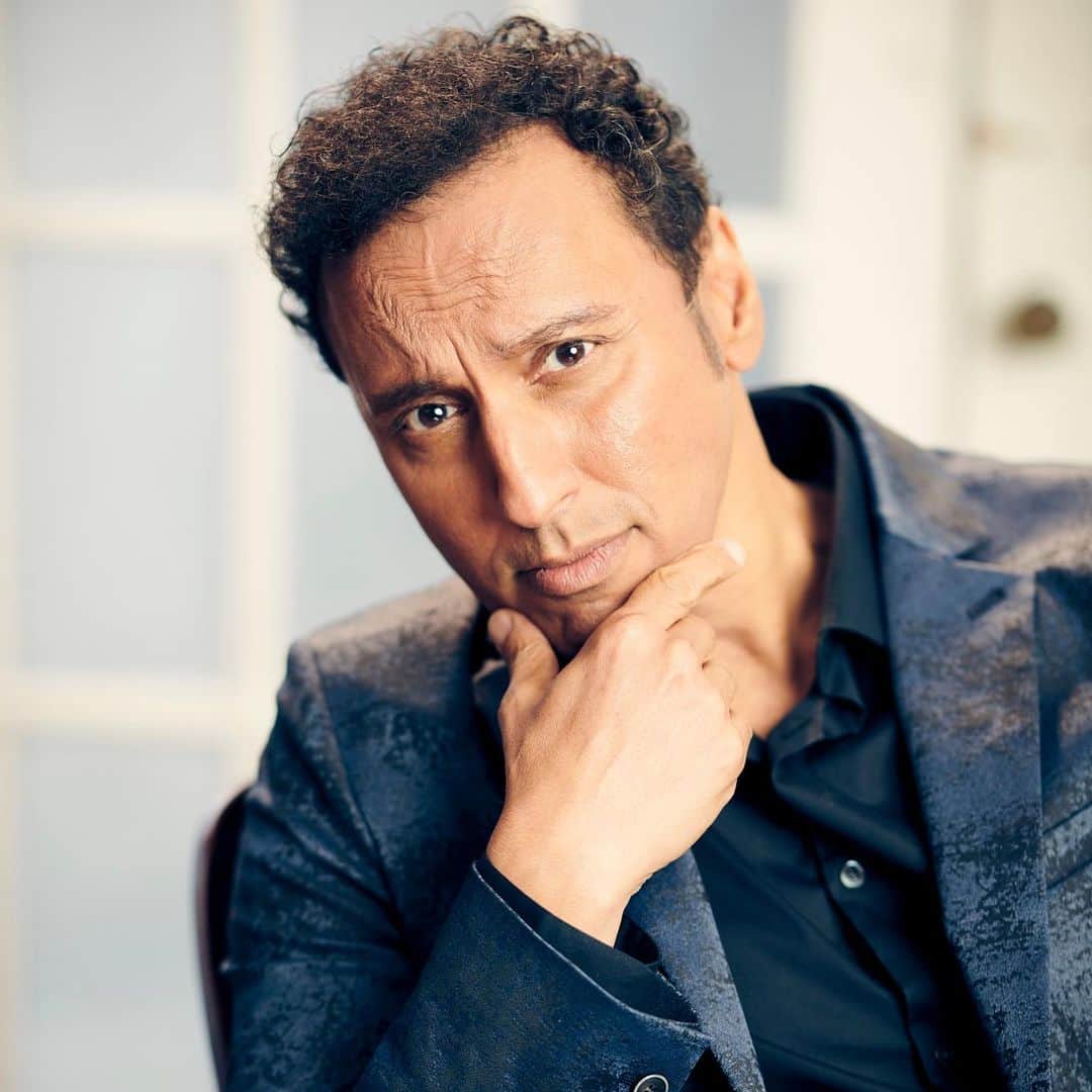 CBSさんのインスタグラム写真 - (CBSInstagram)「“That intersection of great storytelling and fantasy and also dealing what’s going on in the world, psychologically and emotionally.” – @aasif #Evil #TCA19」8月2日 9時55分 - cbstv