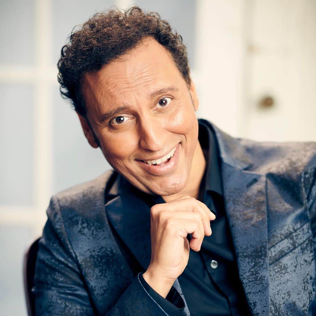 CBSさんのインスタグラム写真 - (CBSInstagram)「“That intersection of great storytelling and fantasy and also dealing what’s going on in the world, psychologically and emotionally.” – @aasif #Evil #TCA19」8月2日 9時55分 - cbstv