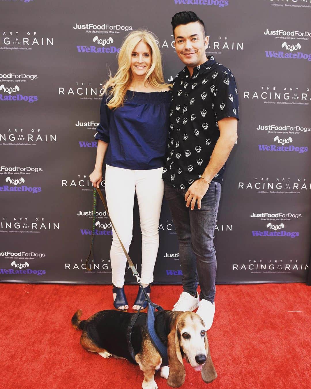 アンソニー・ラモスのインスタグラム：「My favorite things: hot blondes, puppies and red carpets #theartofracingintherain #justfoodfordogs 📷: @gettyimages @vivienphotos」