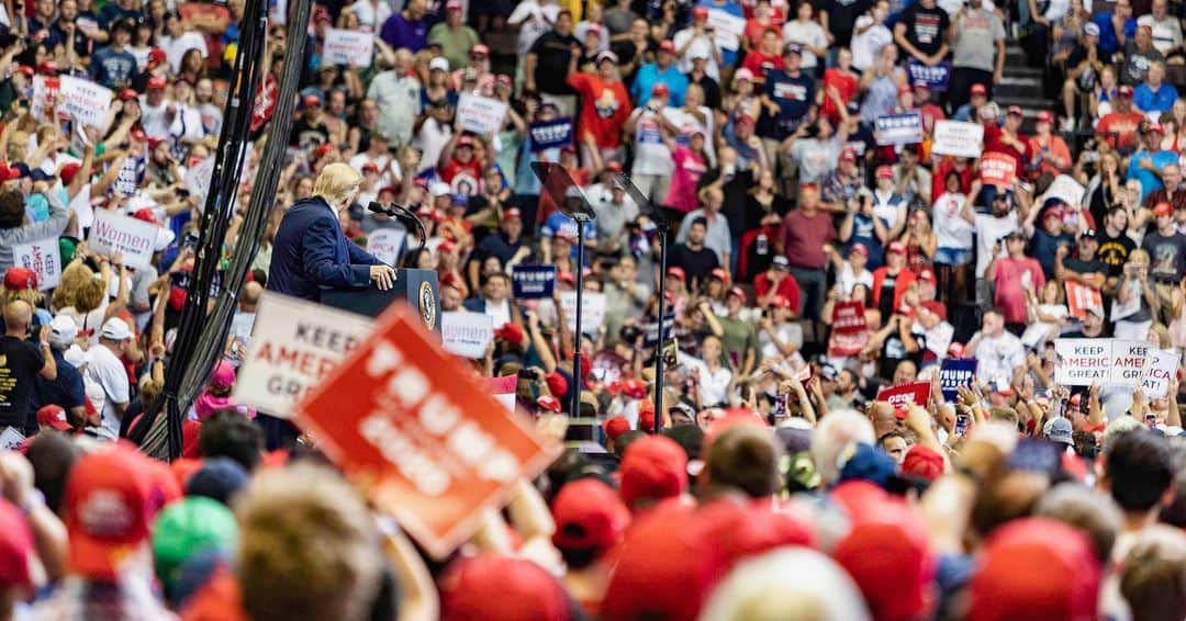 ドナルド・トランプさんのインスタグラム写真 - (ドナルド・トランプInstagram)「I love you #Ohio, thank you! #KAG2020」8月2日 10時41分 - realdonaldtrump