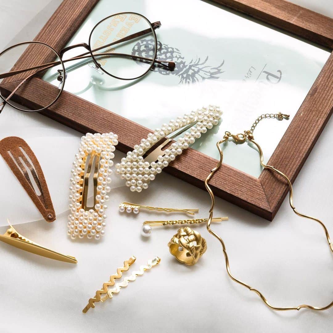 のインスタグラム：「✔︎pearl accessories ¥590＋tax  #wego#ウィゴー#ladies#レディース#fashion」