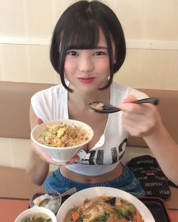 のインスタグラム：「🤤🤤🤤 #中華 #おいしい #びっくり #夏 #summer #girls #food」