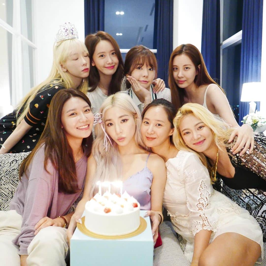 サニー さんのインスタグラム写真 - (サニー Instagram)「#GG4EVA #12주년축하해 #소녀시대 #소원 #우리오래가자 #행복하자 #사랑해」8月2日 11時34分 - 515sunnyday