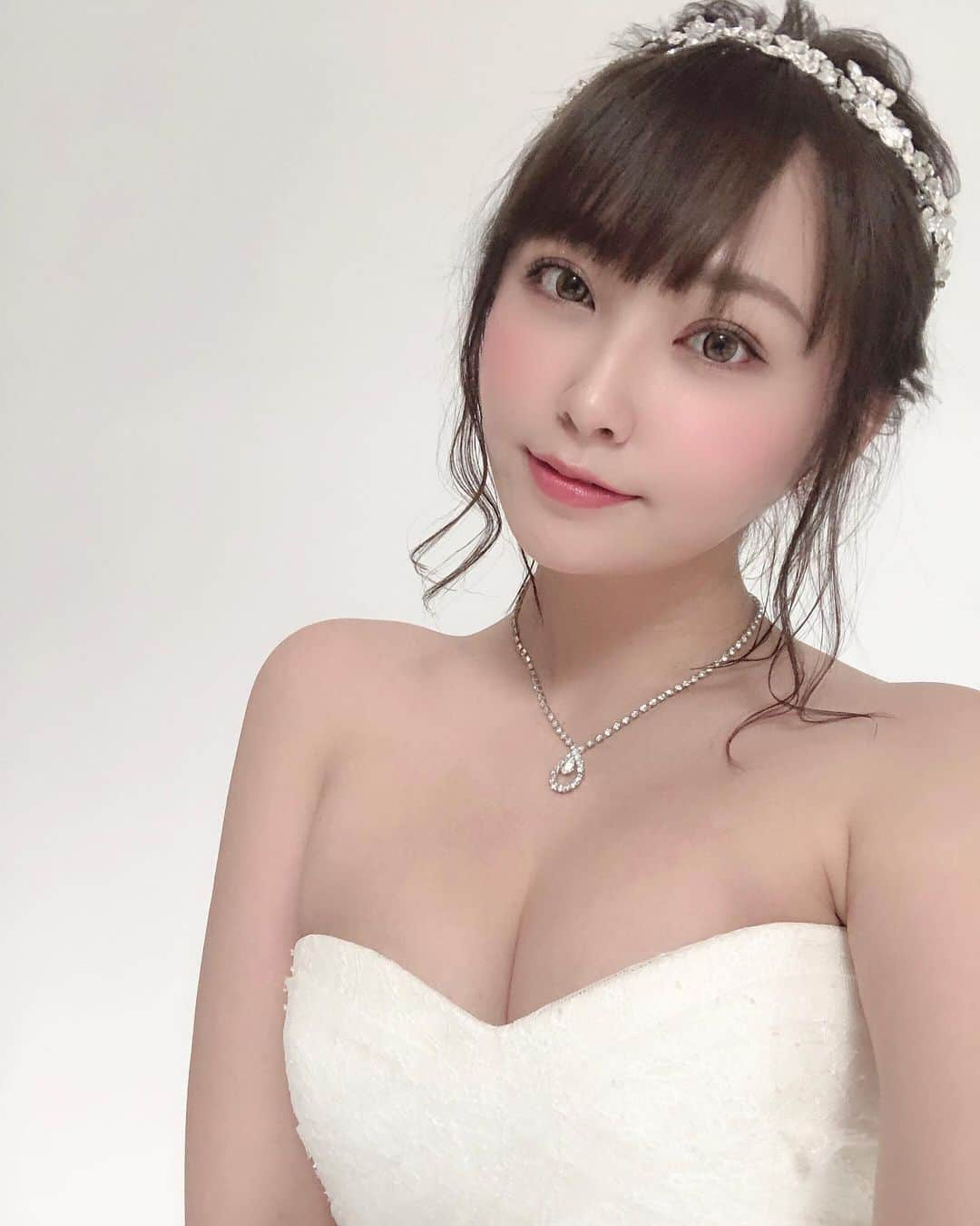 てんちむさんのインスタグラム写真 - (てんちむInstagram)「💍💐 息し隊の皆様、ステキなウエディングドレスをありがとう」8月2日 18時16分 - super_muchiko