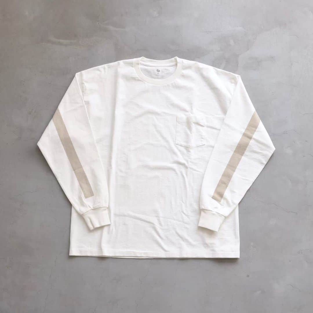 wonder_mountain_irieさんのインスタグラム写真 - (wonder_mountain_irieInstagram)「_［予約商品］ KAPTAIN SUNSHINE / キャプテンサンシャイン “[EXCLUSIVE] West Coast Long Sleeved Tee” ￥10,800- _ 〈online store / @digital_mountain〉 http://www.digital-mountain.net/shopdetail/000000009143/ _ 【オンラインストア#DigitalMountain へのご注文】 *24時間受付 *15時までのご注文で即日発送 *1万円以上ご購入で送料無料 tel：084-973-8204 _ We can send your order overseas. Accepted payment method is by PayPal or credit card only. (AMEX is not accepted)  Ordering procedure details can be found here. >>http://www.digital-mountain.net/html/page56.html _ #KAPTAINSUNSHINE #キャプテンサンシャイン #2019AW _ 本店：#WonderMountain  blog>> http://wm.digital-mountain.info/ _ 〒720-0044 広島県福山市笠岡町4-18  JR 「#福山駅」より徒歩10分 (12:00 - 19:00 水曜定休) #ワンダーマウンテン #japan #hiroshima #福山 #福山市 #尾道 #倉敷 #鞆の浦 近く _ 系列店：@hacbywondermountain _」8月2日 13時54分 - wonder_mountain_