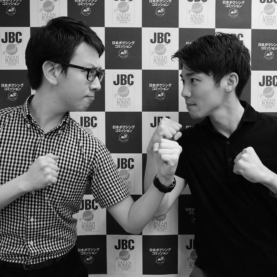 田中毅さんのインスタグラム写真 - (田中毅Instagram)「明日のダブルタイトルマッチを実況する二人🥊 #ボクシング #ダイナミックグローブ #日本ミドル級タイトルマッチ #wboアジアパシフィックスーパーウェルター級王座決定戦 #平松修造 #山﨑誠 #実況アナウンサー #dynamicglove #boxing」8月2日 14時33分 - tanaka_ta_ke_shi