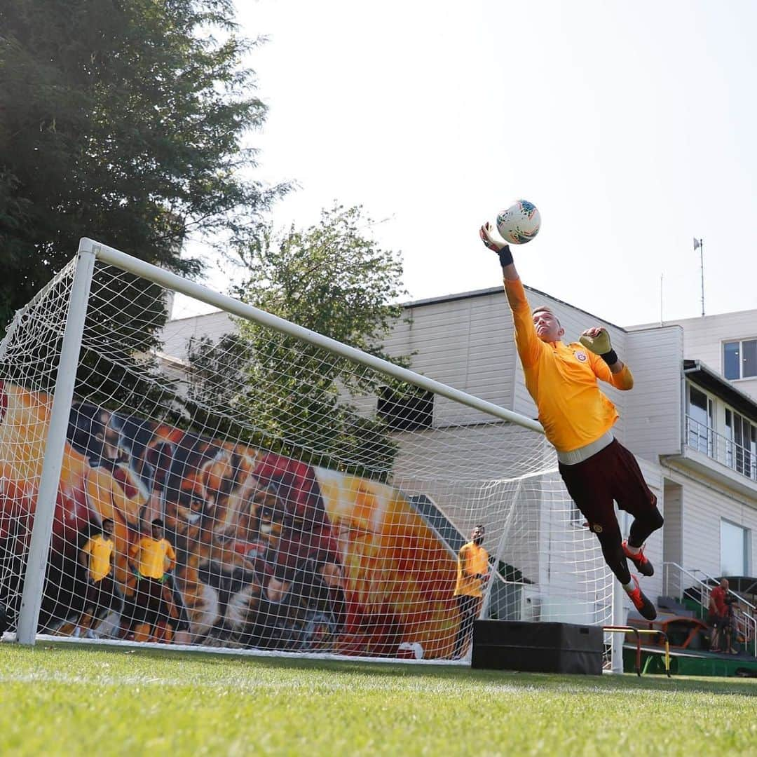 ガラタサライSKさんのインスタグラム写真 - (ガラタサライSKInstagram)「‪Günaydın #Galatasaray Ailesi ‬」8月2日 15時00分 - galatasaray