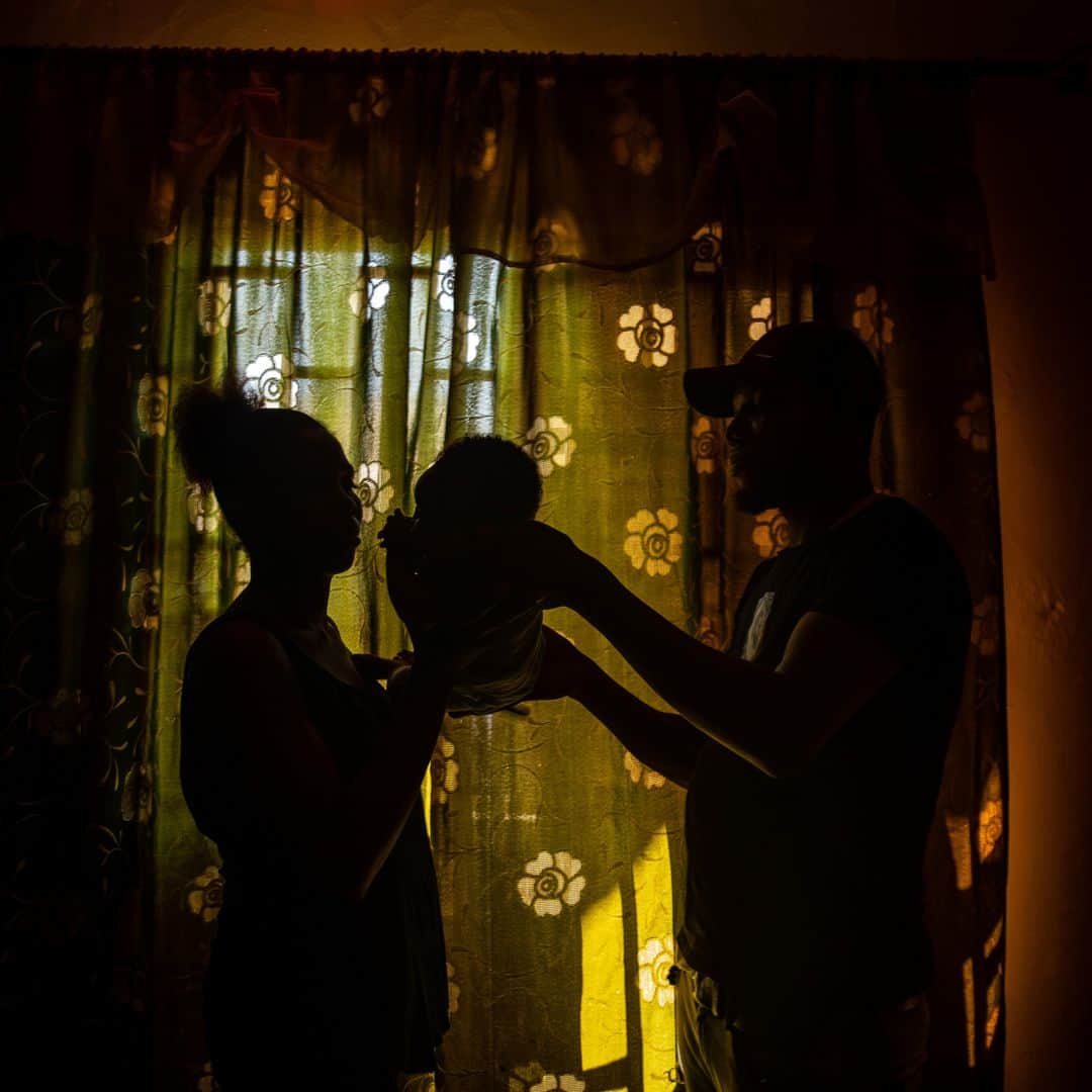 AFP通信さんのインスタグラム写真 - (AFP通信Instagram)「AFP Photo 📷 Fati Abubakar - Nigerian women struggle to raise children born of Libya rape - . She was only just 18 when she gave birth without a doctor in a Tripoli apartment, gripping the hand of her best friend who had come on a journey they hoped would lead from Nigeria to Europe. . For Joy, who told her story to AFP on condition her name be changed, those dreams of a new life on another continent had come to a halt. Her daughter was the child of her Libyan captor -- a guard at a detention camp for illegal migrants where she had first been held after being picked up by authorities in the conflict-ravaged country. . He had asked her to move to his flat, and she was not in a position to be able to say 'no'. Once there, she said that she was trapped inside for a year and turned into his slave. When she became pregnant, he had attempted to force her out and tried everything to send her finally on the perilous journey by boat across the Mediterranean. After a series of failed attempts to make her leave, he threatened to kill her and the child, she said. . "They say we are black and we are not Muslims so it's a forbidden thing to have a child from them," Joy, now aged 19, said. . Joy eventually managed to escape and to hide with a friend. She had never been to see an obstetrician and feared if she went to a hospital her baby would be taken from her. . "I heard too many things like that," she added. "There (in Libya) they can beat you up, abuse you, rape you, they can even kill you, they don't care."」8月2日 15時19分 - afpphoto