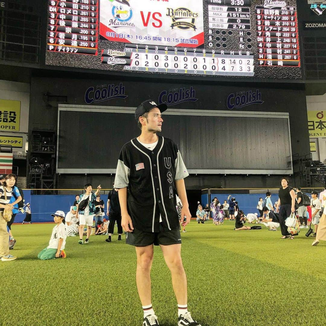 元気☆たつやさんのインスタグラム写真 - (元気☆たつやInstagram)「千葉マリンスタジアムにて！！ #champion #championjp #baseball #野球 #sports #fashion #ノラメン #千葉マリンスタジアム」8月2日 15時39分 - genkitatsuya