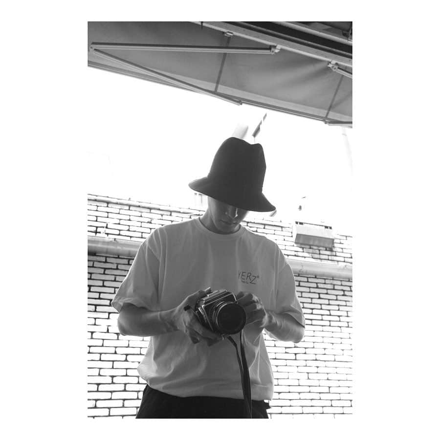 ホン・ジョンヒョンさんのインスタグラム写真 - (ホン・ジョンヒョンInstagram)「오랜만핑크맨」8月2日 15時58分 - hjonghyun