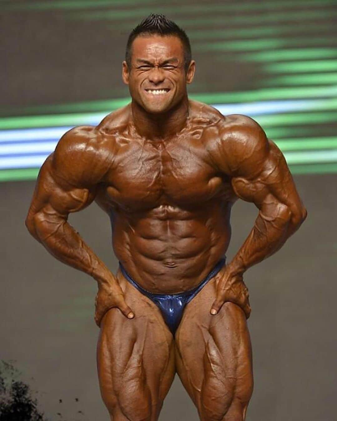 Hidetada Yamagishiさんのインスタグラム写真 - (Hidetada YamagishiInstagram)「#Repost @respectbighide @get_reposter  As you all know, @hideyamagishi had been a consistent top 10 Mr. Olympia competitor but that didn't happen this year. He showed us one of greatest looking he've ever had but could be looked a little bit smaller. I'm quite sure he is capable of overwhelming all the competitors at next Mr. Olympia 212. Contest: 2012 IFBB Mr. Olympia(15th)  Double tap for @hideyamagishi  #bodybuilding #bodybuildingmotivation #fitness #bodybuilder #workout #zyzz #shredded #instalike #lasvegas #respect #training  #muscle #diet #フィットネス #筋肉 #ジム #筋トレ #gainz #ripped #npcj #fit @gaspari @hideyamagishi」8月2日 16時07分 - hideyamagishi