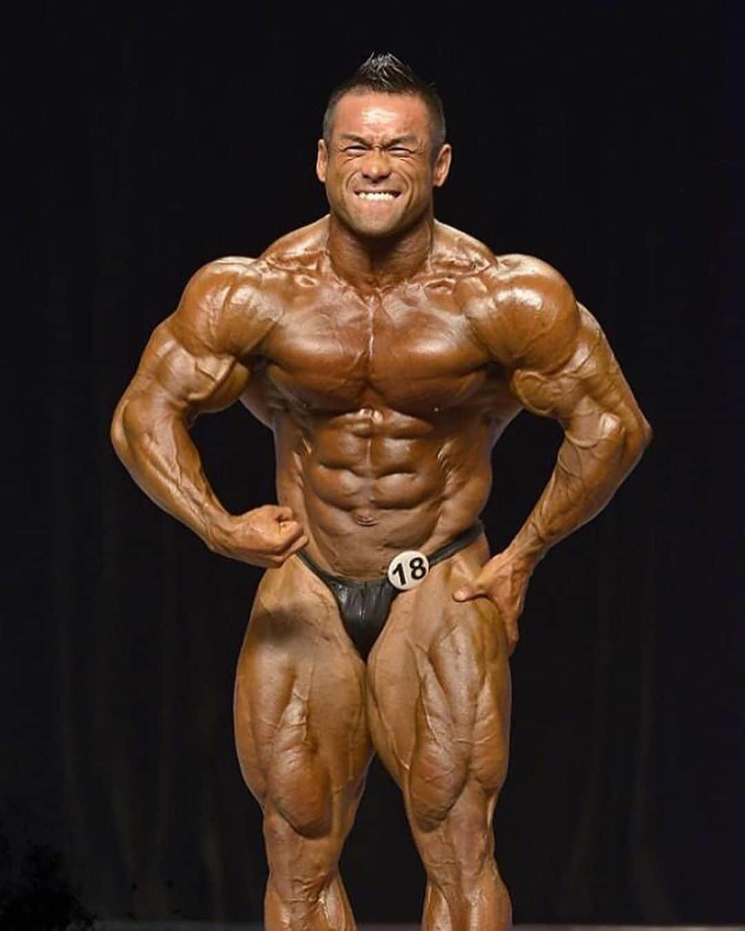 Hidetada Yamagishiさんのインスタグラム写真 - (Hidetada YamagishiInstagram)「#Repost @respectbighide @get_reposter  As you all know, @hideyamagishi had been a consistent top 10 Mr. Olympia competitor but that didn't happen this year. He showed us one of greatest looking he've ever had but could be looked a little bit smaller. I'm quite sure he is capable of overwhelming all the competitors at next Mr. Olympia 212. Contest: 2012 IFBB Mr. Olympia(15th)  Double tap for @hideyamagishi  #bodybuilding #bodybuildingmotivation #fitness #bodybuilder #workout #zyzz #shredded #instalike #lasvegas #respect #training  #muscle #diet #フィットネス #筋肉 #ジム #筋トレ #gainz #ripped #npcj #fit @gaspari @hideyamagishi」8月2日 16時07分 - hideyamagishi