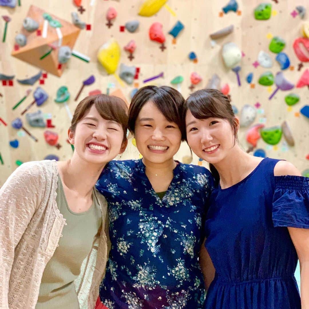 尾上彩さんのインスタグラム写真 - (尾上彩Instagram)「BEST FRIENDS🥰🥰🥰 ・ 昨日は久しぶりに３人でクライミング！ やっぱりふたりといると楽しいね🥳💓」8月2日 16時17分 - aya_onoe