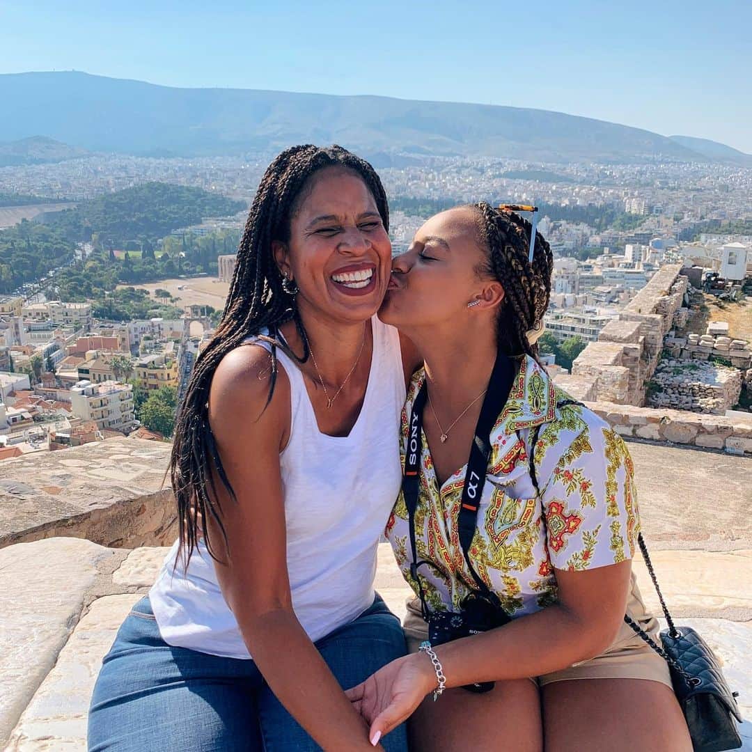 Nia Sioux Frazierさんのインスタグラム写真 - (Nia Sioux FrazierInstagram)「Travel buddy💞Tag yours below」8月3日 1時56分 - niasioux