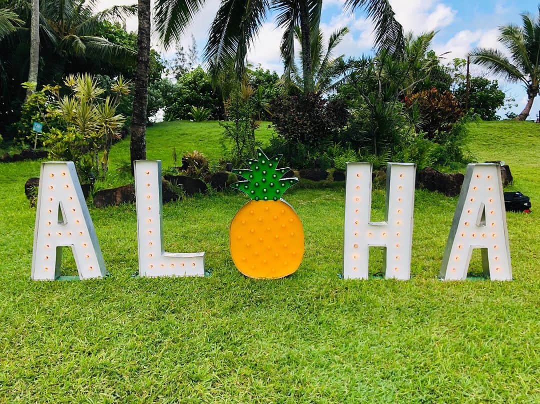 Lanikai Bath and Bodyさんのインスタグラム写真 - (Lanikai Bath and BodyInstagram)「Aloha... may you have it and share it today and always 🌺🧡」8月3日 2時06分 - lanikaibathandbody