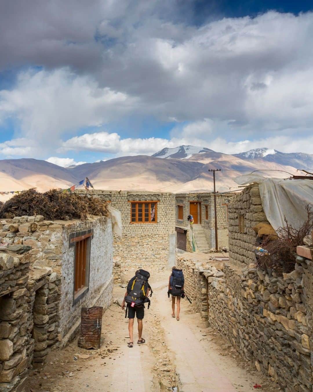 National Geographic Travelさんのインスタグラム写真 - (National Geographic TravelInstagram)「Photo by @emilypolar | Travelers looking for a place to stay in the small village near Tso Moriri Lake in the Ladakhi part of the Changthang Plateau of Jammu and Kashmir, Northern India. To see more of Ladakh and beyond follow me @emilypolar #Ladakh #Tsomoriri #JammuAndKashmir #India」8月2日 19時02分 - natgeotravel