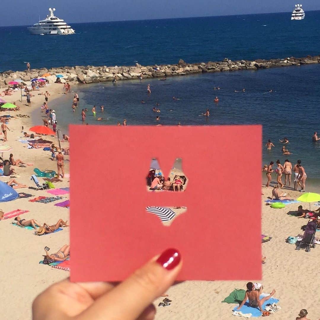 Apricots Artのインスタグラム：「Hello August!⛵️🏝👙⛱🐚 . #apricotsart」