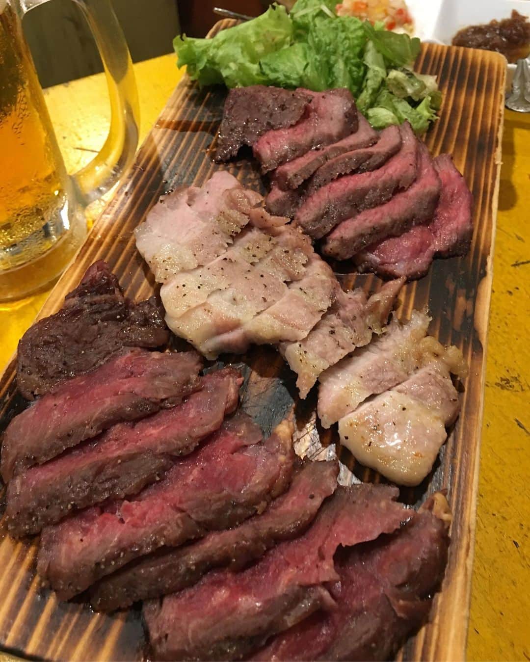 今井雄太郎さんのインスタグラム写真 - (今井雄太郎Instagram)「肉横行ってきた！ 今日は小学校から仲良しのユーキの 誕生日❤️幼馴染ってこんな感じ！ゲーマーだから実況させたらめっちゃオモロイかもなぁ^_^！！！ おめでとう😌👍㊗️ #肉横DEVIL#COREインフルエンサー」8月2日 19時45分 - imaiyutaro