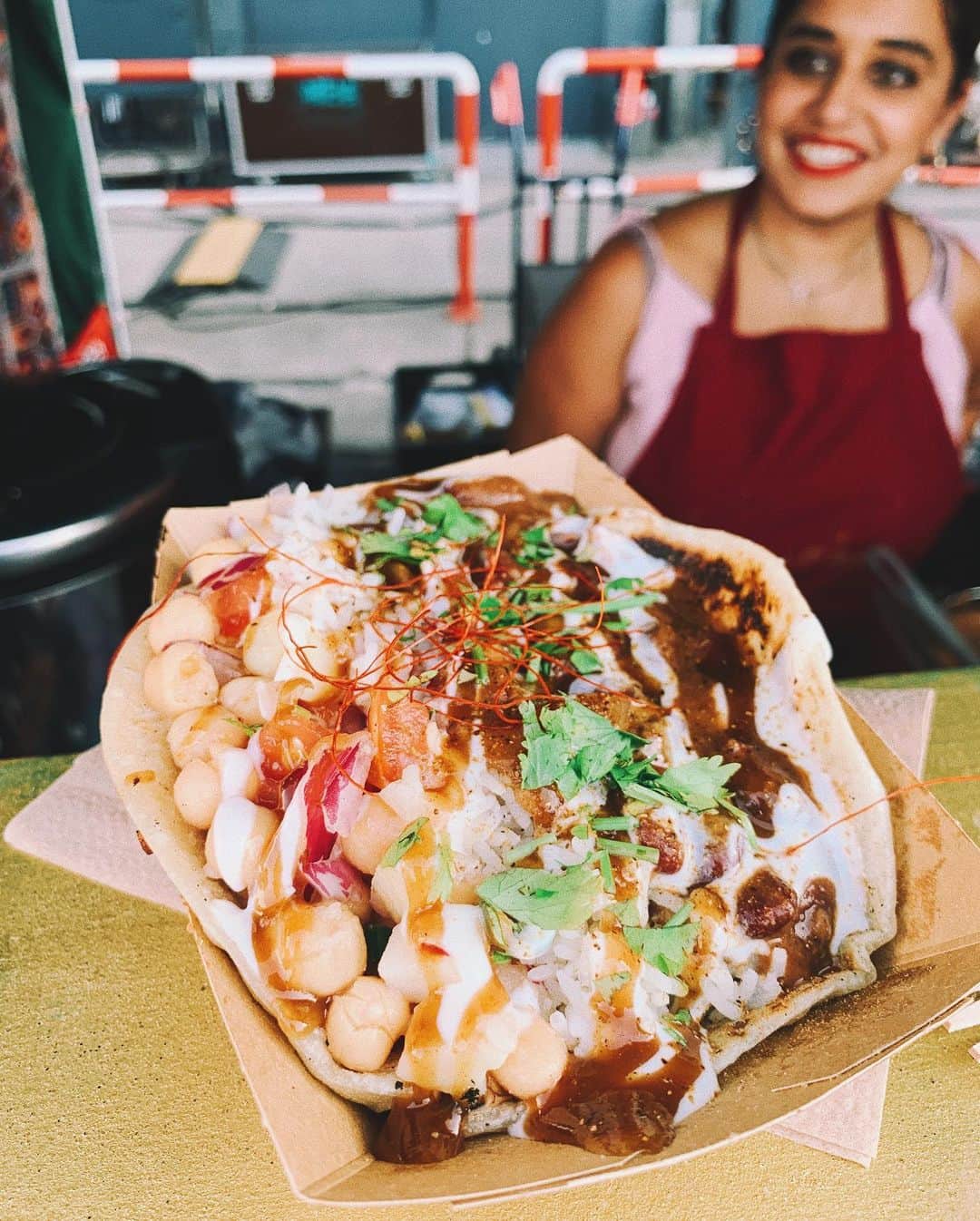 STIL IN BERLINのインスタグラム：「@mamashabz food is a delight! (As is she!) This and so much more was at @biteclubberlin last week, and I brought an extra set of cameras to document how I take pictures while eating. This one, as most of the images on here was #shotoniphonexr 📸 Head to the link in my bio for my best tips for iPhone food photography. One of it: clean that lens.」