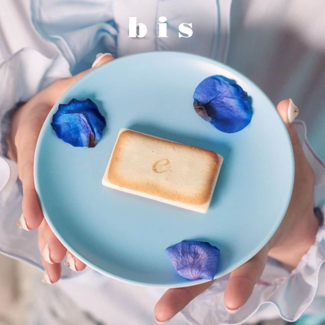 bis_web bis [ビス] のインスタグラム