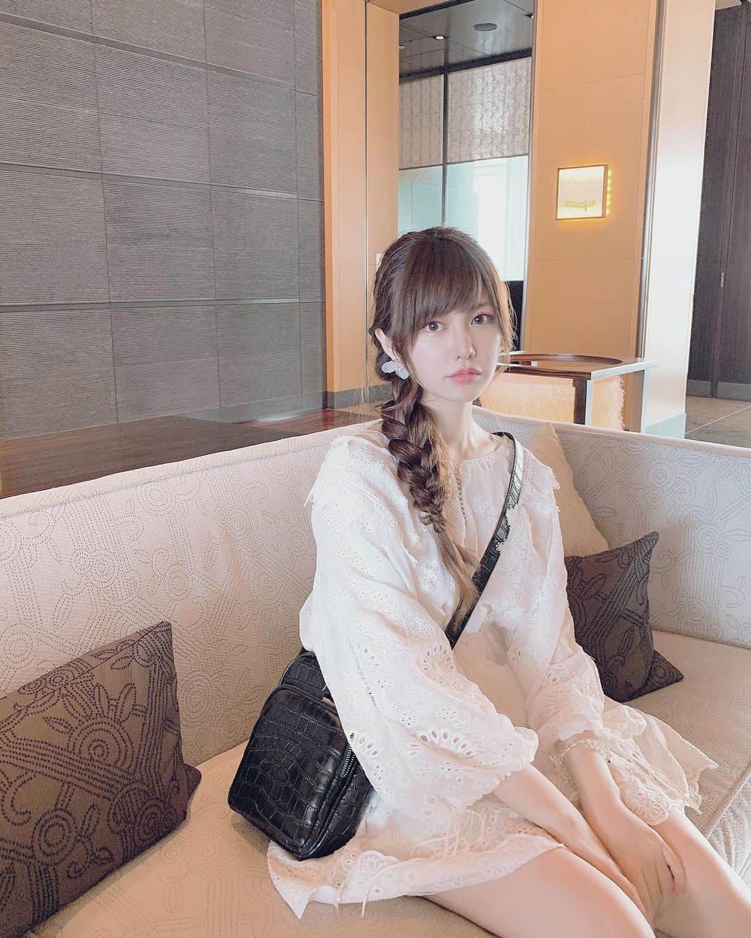 眞白桃々のグルメインスタ