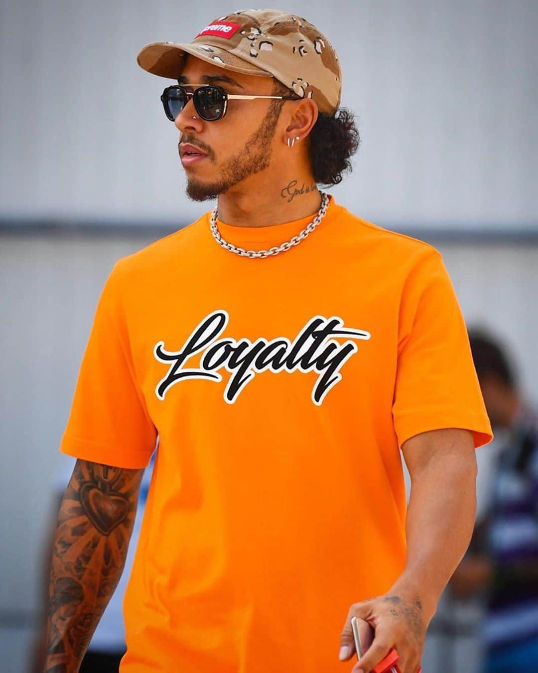 ルイス・ハミルトンさんのインスタグラム写真 - (ルイス・ハミルトンInstagram)「Loyalty🔝」8月2日 21時03分 - lewishamilton