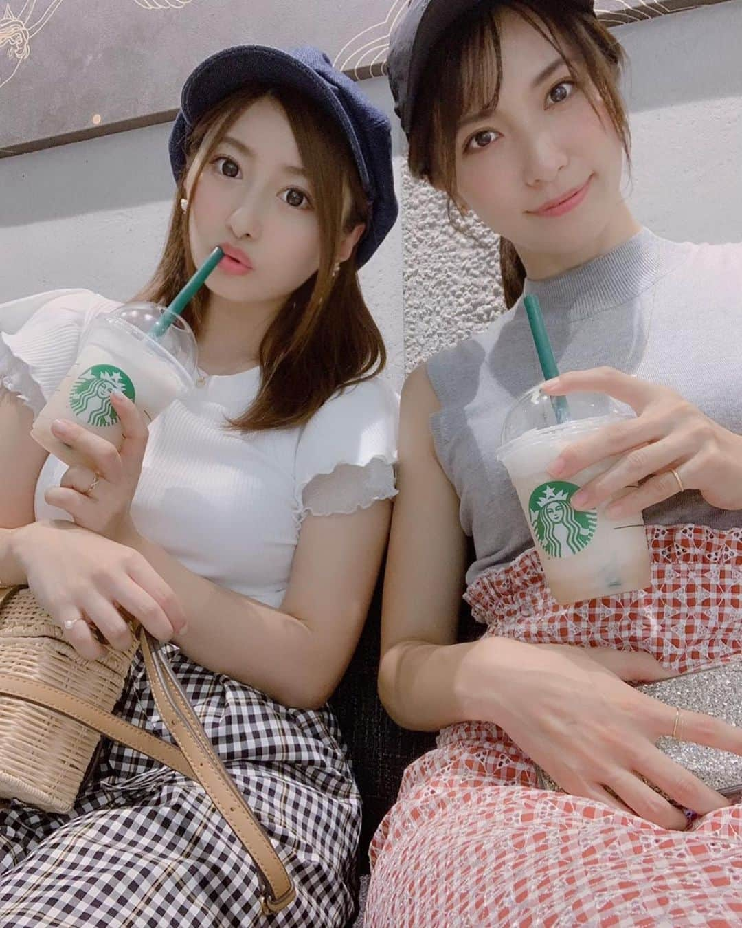 成瀬心美さんのインスタグラム写真 - (成瀬心美Instagram)「☕️ . . この間れいちぇると SNIDELやLily Brownなどを 取り扱っている会社 MASHさんの展示会に 行ってきました✨ . . 大好きなブランドさんなだけに 幸せすぎました😂 . . この日は2人で ギンガムチェック合わせ❤️ . . #snidel #lilybrown #frayid #starbucks #fashion #展示会 #楽しかった #instagram #instapic #instagood #followｍe」8月2日 21時18分 - coco3ndazo