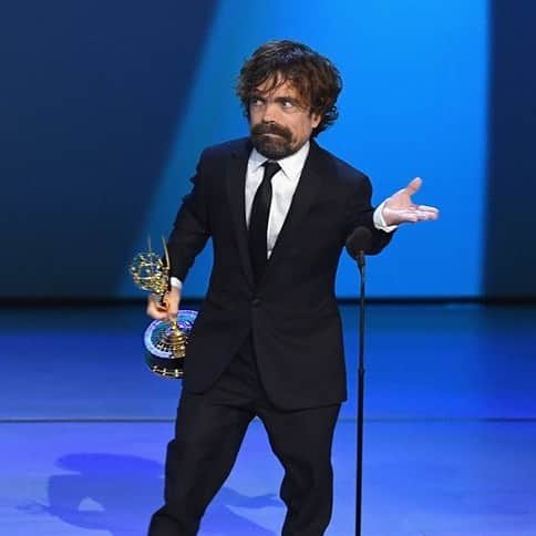 ピーター・ディンクレイジのインスタグラム：「🤪」