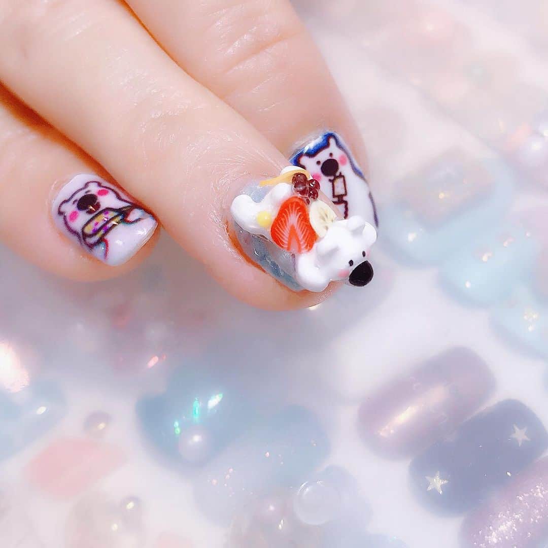 なかやまちえこさんのインスタグラム写真 - (なかやまちえこInstagram)「2019.07.02 Betty gel プロマイスター きまぐれキャット さざなみ＆テラコッた、フォーミングジェル編⠀ ⠀ ・5枚目は受講生の方が先日発売したなかやまデザインのうつぶせくまを使ってとてつもなく可愛い白くまアイスネイルをしてきてくれてました😭💓💓 ・6枚目の方は、わたしのゼルダネイルに合わせてとムジュラの仮面ネイルしてきてくださったそうで…😭😭💓 他の方もみんなマイネイルが素敵で可愛かったです😳💓💓✨💫 ⠀ #bettygel #なかやまセミナー #なかやま仕事 @bettygel @kimagure_cat_whim @candypocketgotanda」8月2日 21時23分 - chiekonakayama