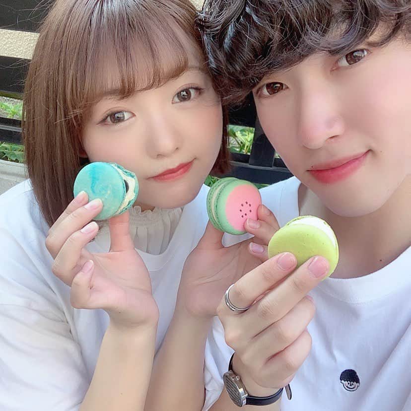 みさねさんのインスタグラム写真 - (みさねInstagram)「記念日🧸💕 ㅤ 学芸大学でカフェ巡りデートしました☕️ めっちゃ楽しかった🥺  ㅤ そしてメイクにめちゃくちゃ気合い入っとる(マスカラ滅多にせん) ㅤ このカフェは @_yolo_tokyo_ 🇰🇷 マカロンが可愛くて美味しくて最高でした🍉 ㅤ 昼間すっっっっごく幸せだったんですが、帰宅してから風邪が悪化してめちゃくちゃ体調悪い😷🤧🤮 ㅤ #シチューの日  ㅤ #カップル #カップルコーデ #カップルフォト #記念日 #デート #マカロン #学芸大学カフェ #カフェ巡り #おしゃカフェ #韓国カフェ #シミラールック」8月2日 21時48分 - misane1209