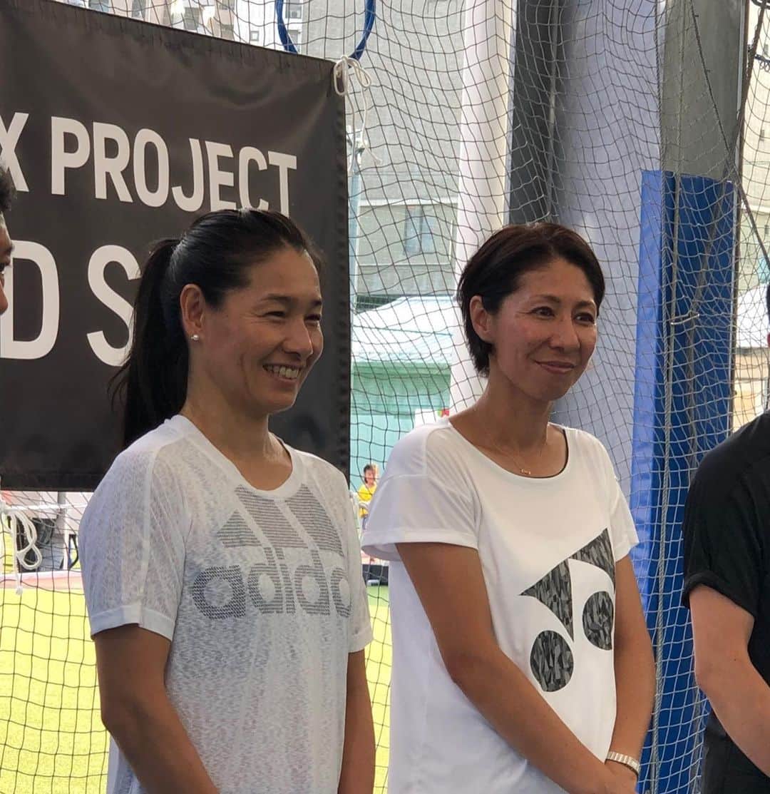 浅越しのぶさんのインスタグラム写真 - (浅越しのぶInstagram)「ランチ中の写真送ってもらった〜。#伊達公子プロジェクト#テニス#yonex」8月2日 22時24分 - shinobu_asagoe_official