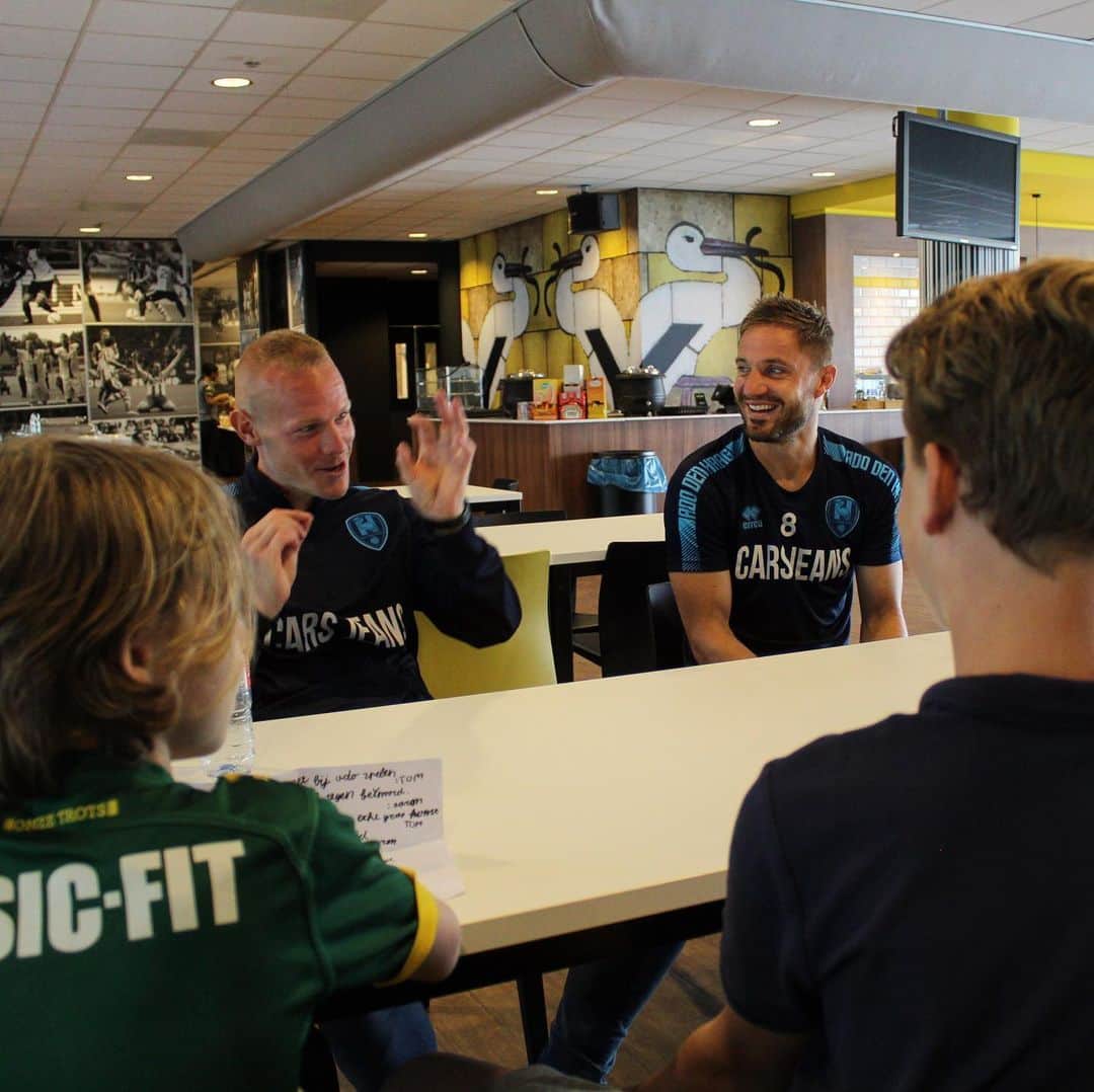 ADOデン・ハーグさんのインスタグラム写真 - (ADOデン・ハーグInstagram)「🔰 ADO Kids interviews met Van Ewijk, Beugelsdijk en Meijers! #adokids」8月2日 22時25分 - adodenhaag
