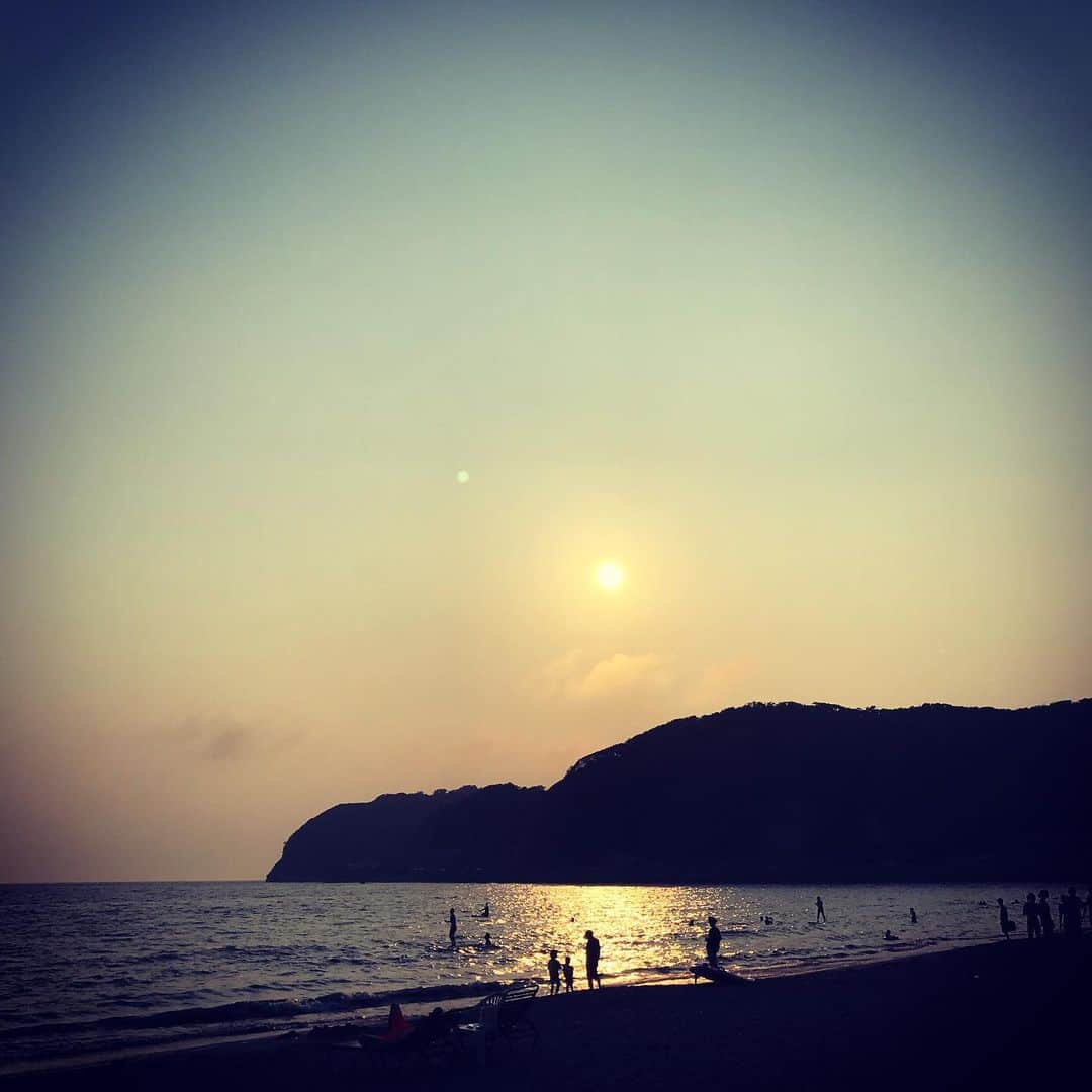 長崎峻侑さんのインスタグラム写真 - (長崎峻侑Instagram)「夏の思い出作り開始☀️✨🏖 #海 #夏 #酒 #酔」8月2日 22時26分 - shunsukenagasaki