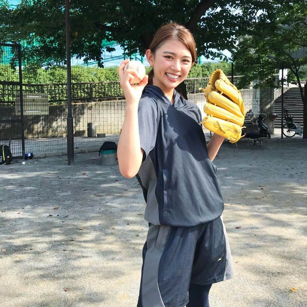 坪井ミサトさんのインスタグラム写真 - (坪井ミサトInstagram)「. . 野球少年達に紛れてキャッチボール⚾️ 野球やってる時って最高に楽しい💖 始球式本番はストライクへ バシッ！と投げたい😼⚾️ . . ⚾️始球式情報⚾️ 8/8（木）名古屋ドーム 中日 vs 巨人 "リケンのノンオイル青じそ de night!" 18時プレイボールです！ 是非会いに来てね😍 . . #始球式 #理研ビタミン株式会社 #リケンのノンオイル #キャッチボール #球速up #野球 #野球女子 #mizuno #fitness #fitnessgirl #run #running #happy」8月2日 22時39分 - misato1030