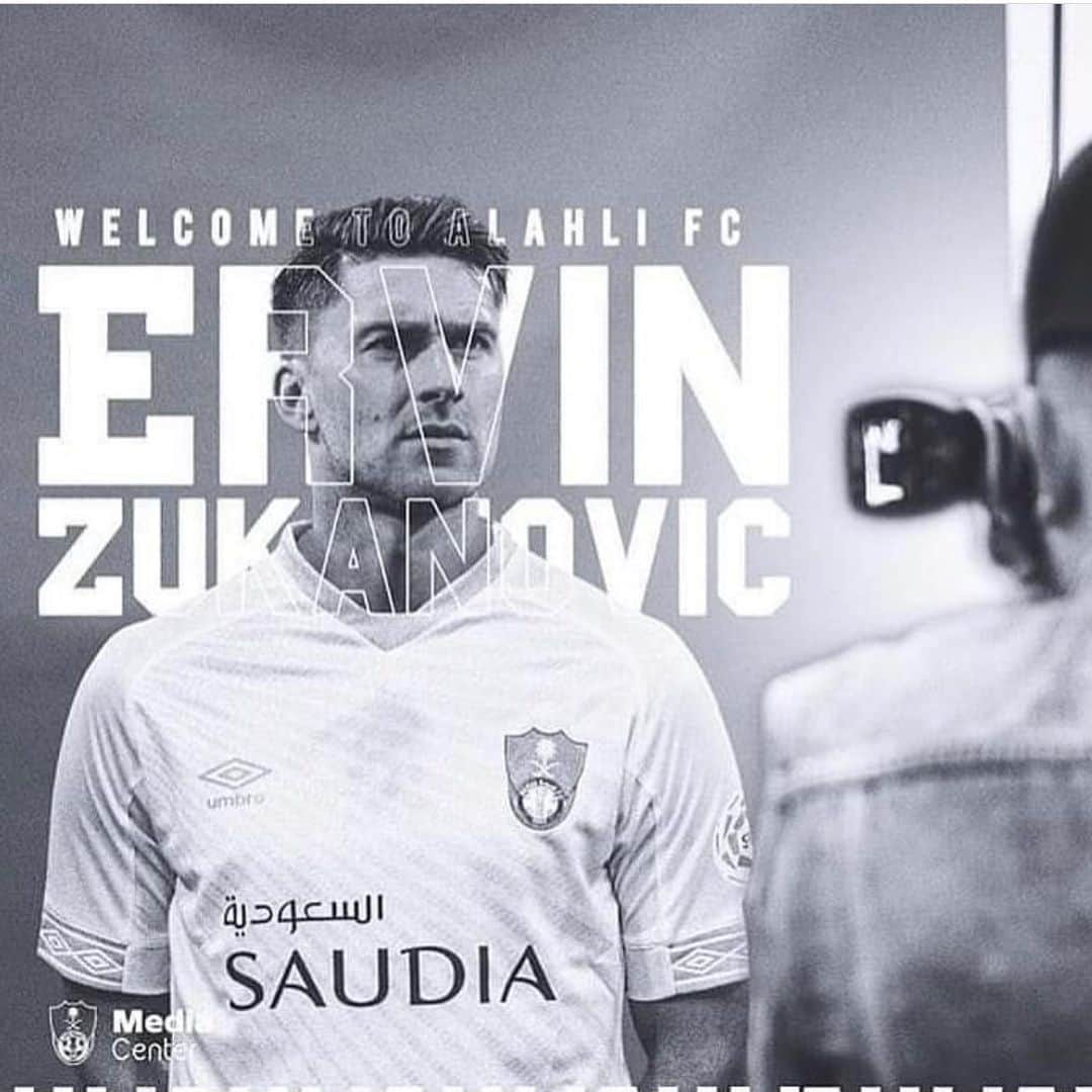 エルヴィン・ズカノヴィッチのインスタグラム：「Esselamu alejkum to all Al-Ahli fans,I’m proud to be part off this big club.I hope we can win together many trophies InshAllah.Thank you for all the massages what I receive in this days.💚 @alahliclub.sa  #elhamdulilah」