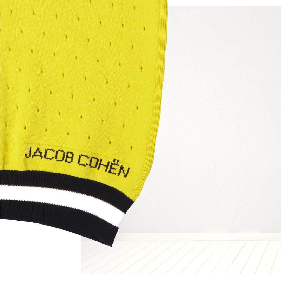 Jacob Cohenのインスタグラム：「A matching game for the openwork knit Polo shirt  S/S 19 Woman Collection Made in Italy  #JacobCohen #JacobCohenJeans」
